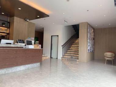 Hanting Premium Hotel Youjia Shanghai Century Avenue Metro Station