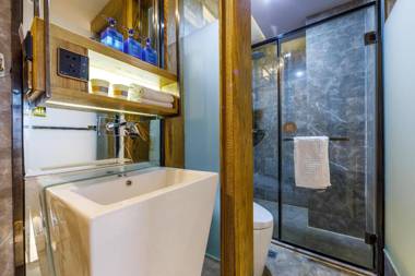 Hanting Premium Hotel Shanghai Stadium Metro Station