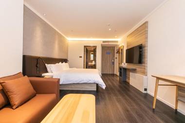 Hanting Premium Hotel Shanghai Jiuting Plaza Hotel