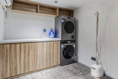 Hanting Premium Hotel Shanghai Zhongshan Park Yan'an Road