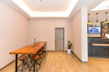 Hanting Hotel Shanghai Wujiaochang Changhai Hospital