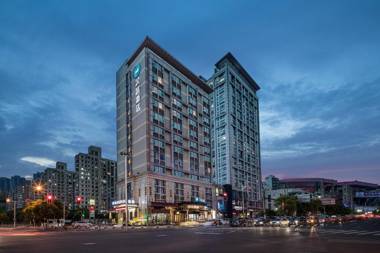 Hanting Premium Hotel Shanghai Yingao West Road Metro Station