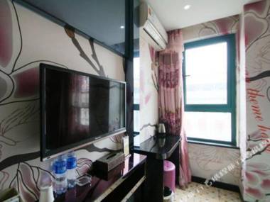 Zexuan Boutique Hotel (Subway Station Store Zhenping Road Shanghai)