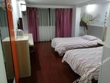 Pod Inn (Shanghai Kongjiang Road Xinhua Hospital)