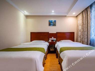 GreenTree Inn (Shanghai East Xietu Road)