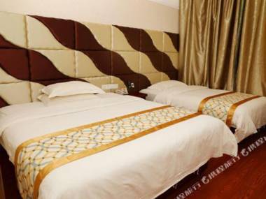 Super 8 Hotel (Shanghai Huyi Highway Shanghai University)