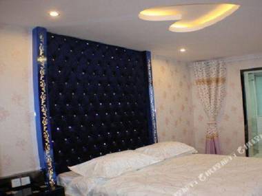 Chuanying Fashion Hotel