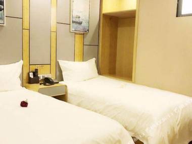 Baoquan Boutique Hotel (Shanghai People's Square Center)