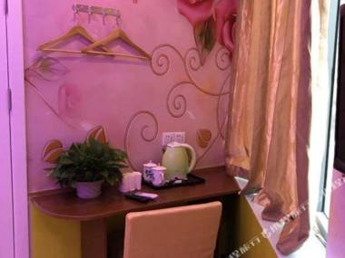 Shanghai Longwei Boutique Hotel