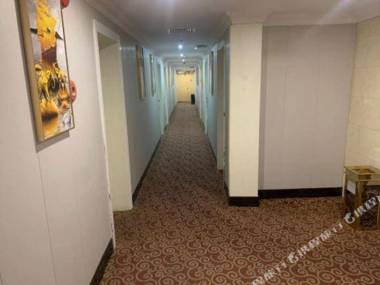 Junqiu Fashion Hotel