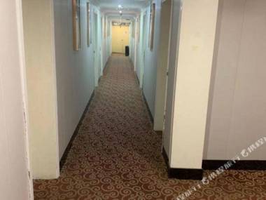 Junqiu Fashion Hotel