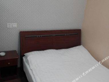 Longyuan Express Hotel