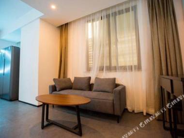 Master E-sport Hotel