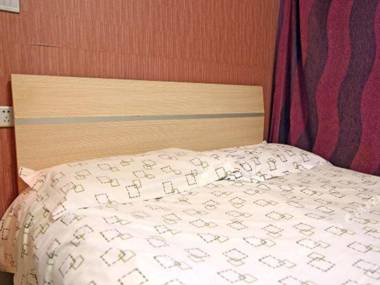 Stars 99 Motel (Shanghai Jiangwan Stadium Branch)