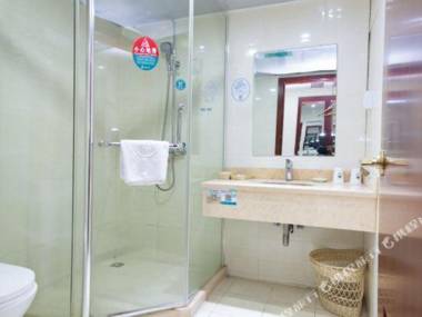 Greentree Inn Shanghai Chedun Film Park Songmin Road Express Hotel