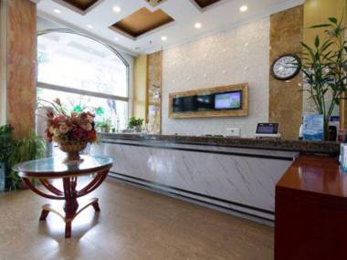 Greentree Inn (Shanghai Pudong Airport East Huaxia Road Metro Station)
