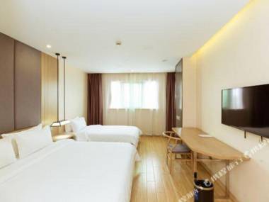 Sushi Light Luxury Hotel (Shanghai Songjiang Rongle East Road)