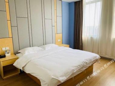 Super 8 Hotel (Shanghai Songjiang Chedun Movie City Nanyao Road)