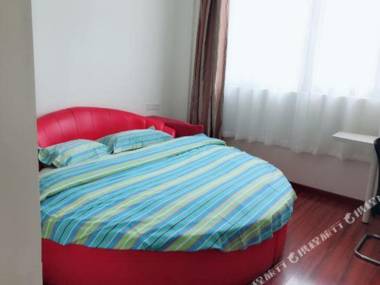 Super 8 Hotel (Shanghai Songjiang Chedun Movie City Nanyao Road)