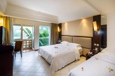 Cactus Resort Sanya by Gloria