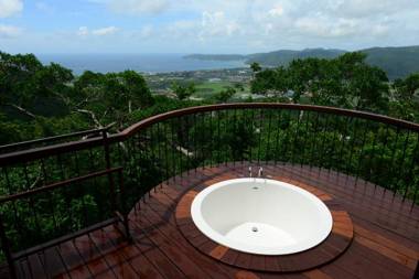 Yalong Bay Earthly Paradise Birds Nest Resort (Mountain Villas)