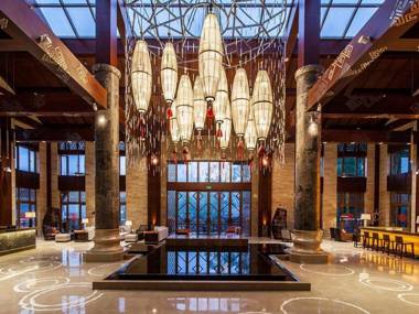 Wuzhishan Yatai Rainforest Resort