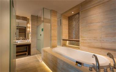 Mangrove Tree Resort World Sanya Bay- Queen Palm Towers