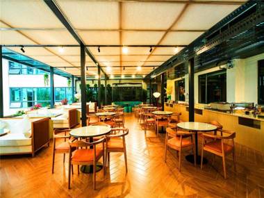 Jinjiang Metropolo Sanyawan