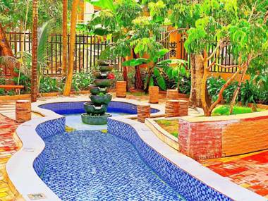 Sanya Jinji Liyuan Guesthouse