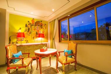 Wuzhishan Six Arts Palace Villa