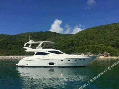 Sanya Yiting Hotel (Sanya Bay Pedestrian Street)