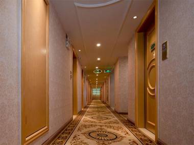 Vienna Hotel Hainan Ledong