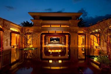Wanda Reign Resort & Villas Sanya Haitang Bay