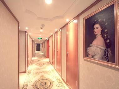 Vienna Hotel Rugao Zhengxiang Square