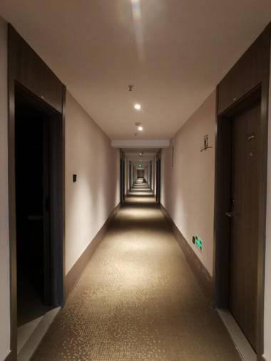 Hanting Hotel Quanzhou Jiangnan Xingxian Road