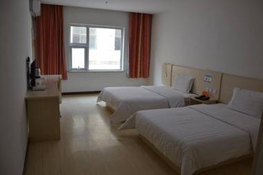 7Days Inn Qinghuang Dao Aoti Center