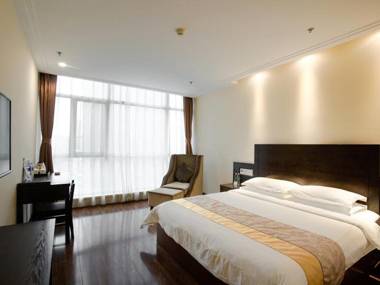 GreenTree Inn QinHuang Island Railway Station Business Hotel