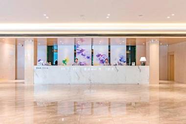 Lavande Hotel (Qinhuangdao Yingbin Road Railway Station Branch)