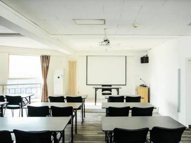 GreenTree Alliance Hotel Qinghuangdao Wanda Plaza