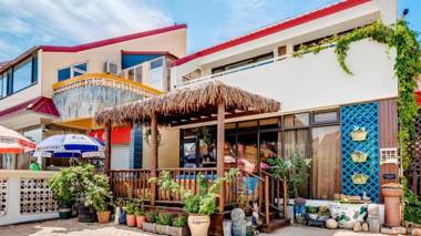 Floral Hotel Qinhuangdao Na's Yard