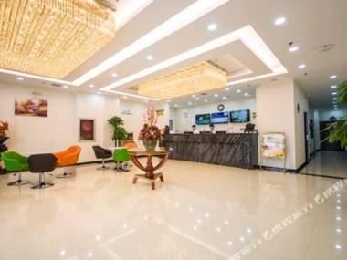 GreenTree Inn (Qinghuangdao Railway Station Square)