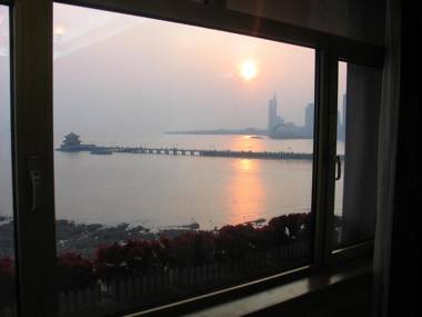 Qingdao Oceanwide Elite Hotel