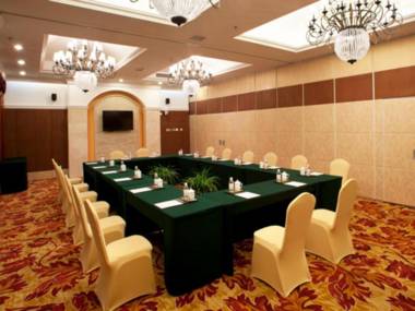 Qingdao Xianggen Hot Spring Resort