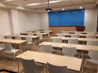 Hanting Hotel Qingdao Zhanqiao