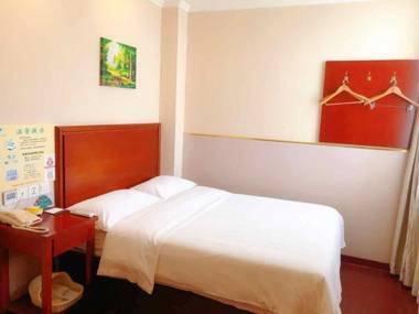 GreenTree Inn Shandong Qingdao Jiaozhou Datong Mansion Express Hotel