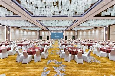 Qingdao Sheraton Huangdao Hotel - Tangdao Bay