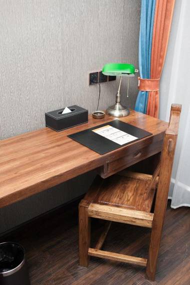 MG Hotel (青岛民国酒店)