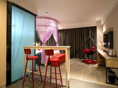 Thank Inn Plus Hotel Shandong Qingdao Olympic Sailing May 4th Square