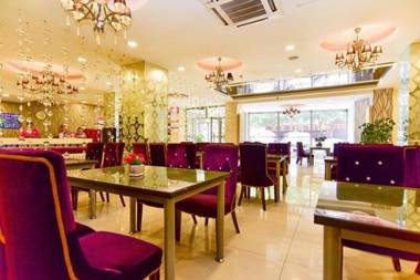 City 118 Hotel Qingdao Licang Pedestrian Street