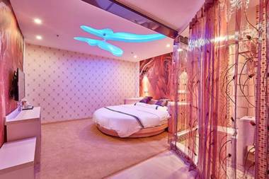 City 118 Hotel Qingdao Boardcast Tower